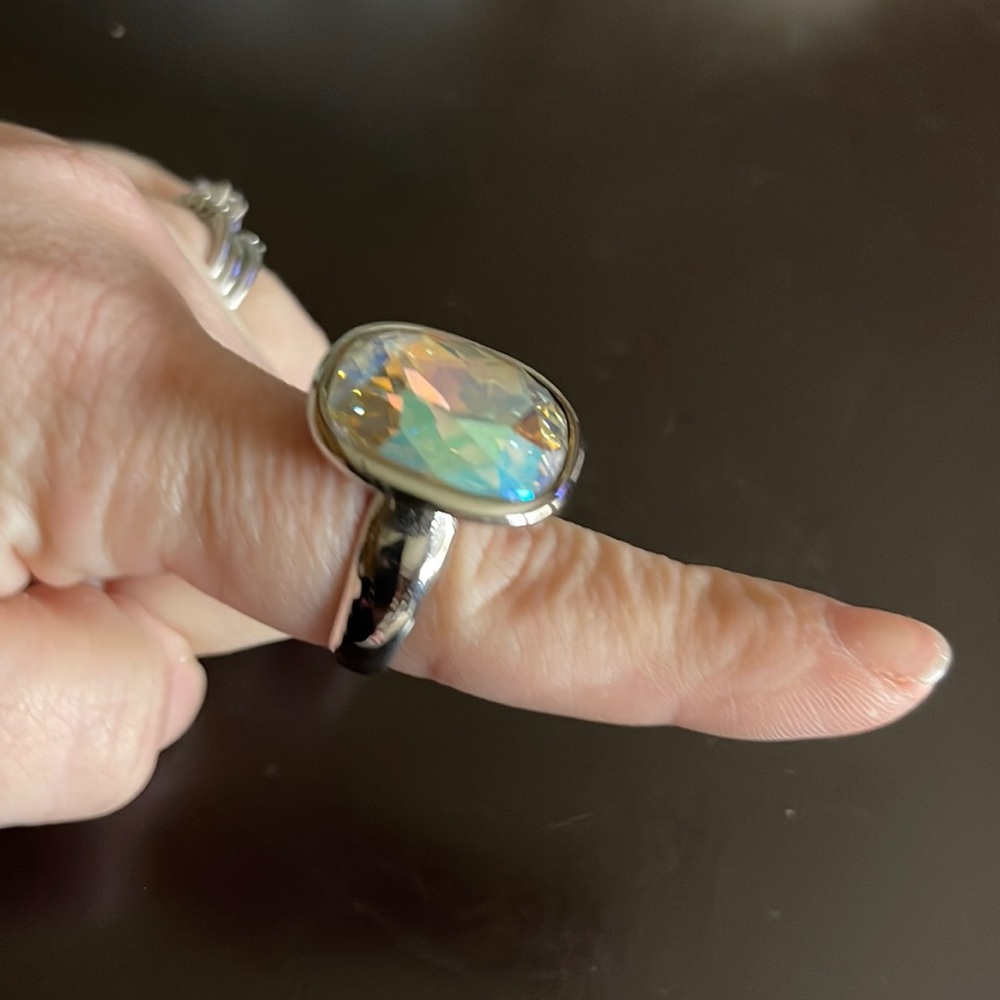 Gorgeous ring. Never worn